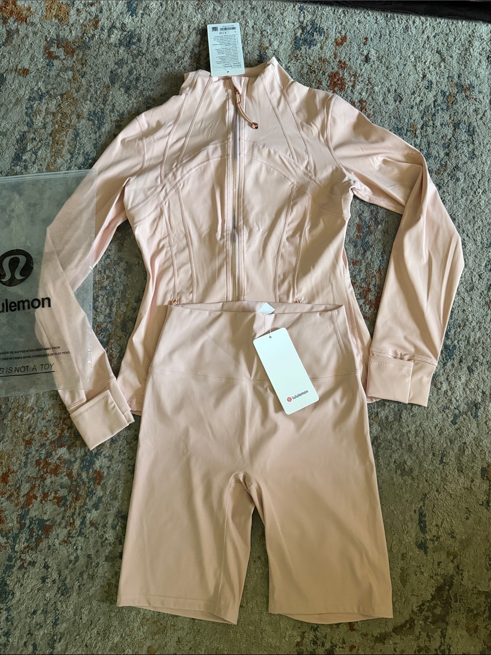 Lululemon Light pink Zip-Up Jacket & Biker Shorts Set - Picture 7 of 11